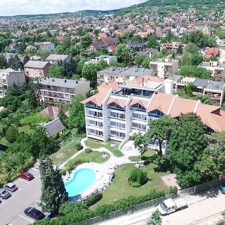 Fuered Central Apartman Balatonfured Exterior photo