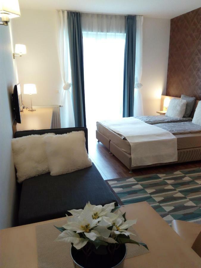 Fuered Central Apartman Balatonfured Exterior photo