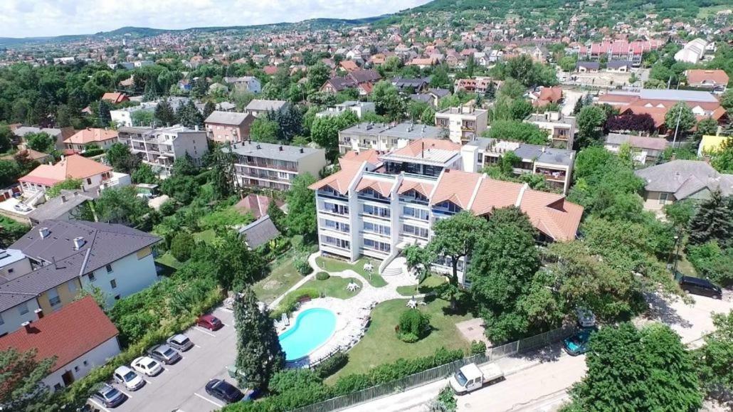 Fuered Central Apartman Balatonfured Exterior photo